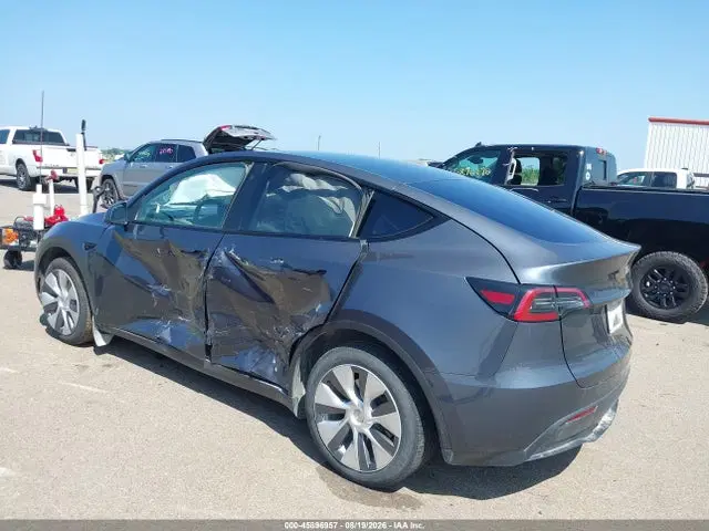 2023 Tesla Model Y Awd/long Range Dual Motor All-wheel Drive VIN 7SAYGDEE1PA032302 фото 3