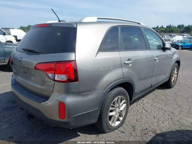 2015 KIA Sorento Lx V6 VIN 5XYKTDA7XFG626077 фото 4