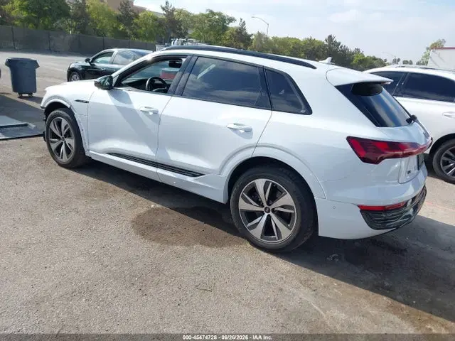 2024 Audi Q8 E-tron Premium Plus Quattro VIN WA15AAGE7RB035382 фото 3