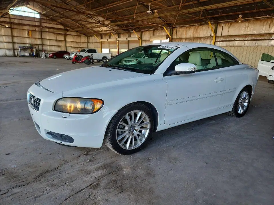 YV1MC67238J044108 — 2008 Volvo C70, FRONT END, фото до ремонта