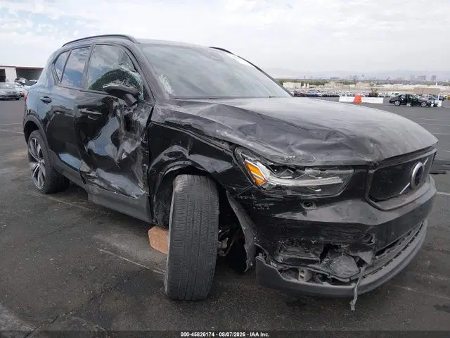 YV4ED3UR5N2650519 — 2022 Volvo XC40 Recharge Pure Electric P8 Twin Plus, Right Side, фото до ремонта