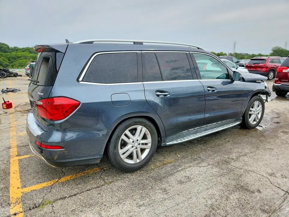 2015 MERCEDES-BENZ GL VIN 4JGDF6EE8FA585819 фото 4