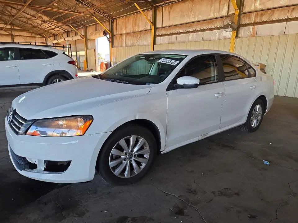 1VWAP7A37DC086488 — 2013 Volkswagen Passat, Задняя часть (Rear End), фото до ремонта