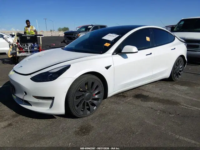 2021 Tesla Model 3 Performance Dual Motor All-wheel Drive VIN 5YJ3E1EC7MF879303 фото 2