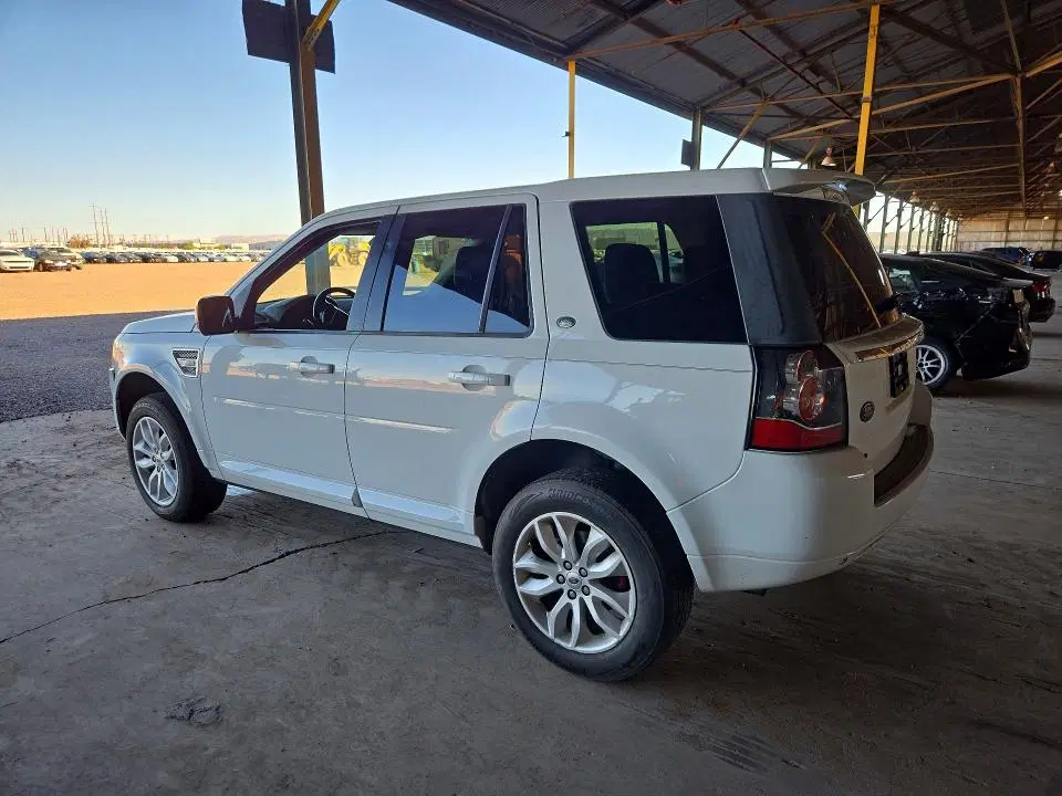 2013 LAND ROVER LR2 VIN SALFR2BG1DH341199 фото 2