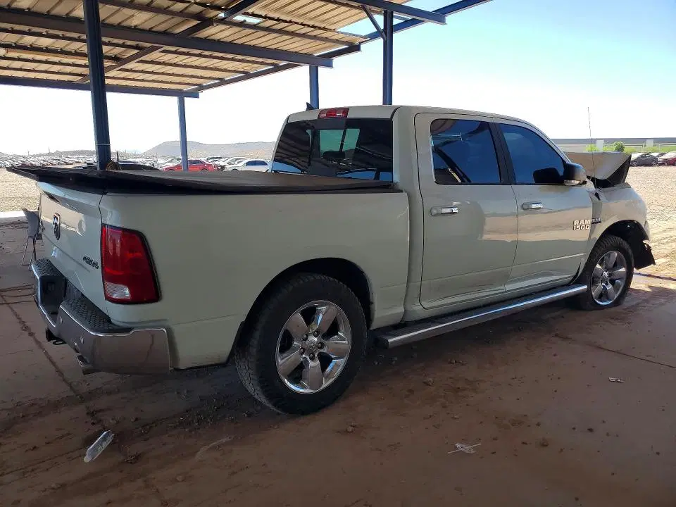 2016 RAM 1500 VIN 1C6RR7LT1GS252714 фото 3
