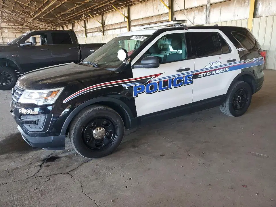1FM5K8AR4JGA83979 — 2018 Ford Explorer, FRONT END, фото до ремонта