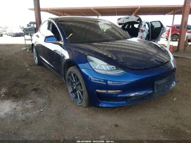 5YJ3E1EAXKF357700 — 2019 Tesla Model 3, Левый бок (Left Side), фото до ремонта