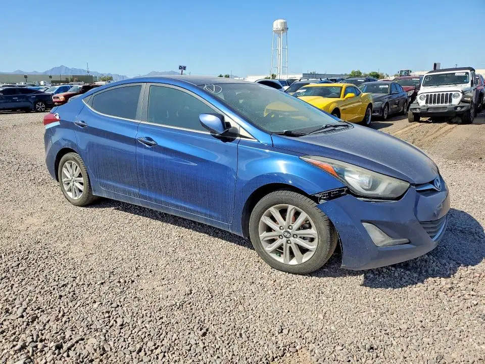 2015 HYUNDAI ELANTRA VIN 5NPDH4AE7FH569130 фото 4