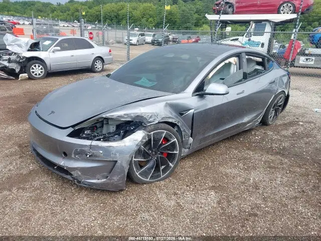 2026 Tesla Model 3 Performance All-wheel Drive VIN 5YJ3E1ET6TF171123 фото 2