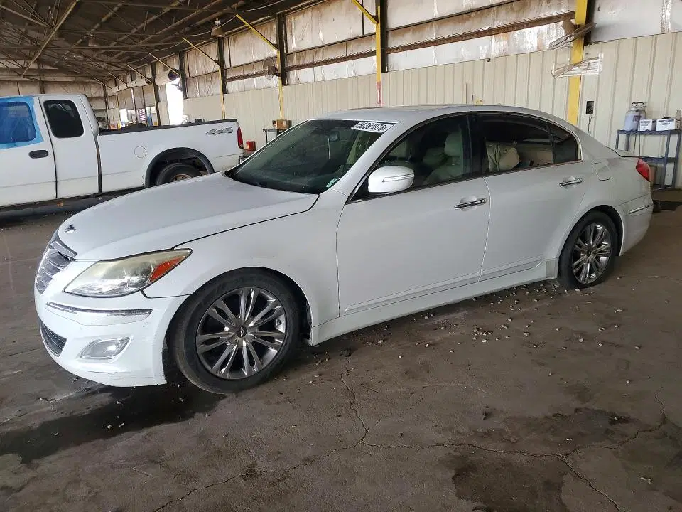KMHGC4DD1CU196761 — 2012 Hyundai Genesis, FRONT END, фото до ремонта