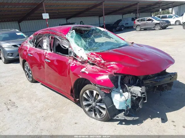 3N1AB7AP5KY441735 — 2019 Nissan Sentra SR, Front End, фото до ремонта