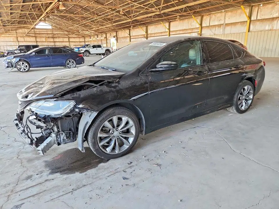 1C3CCCBG4FN601248 — 2015 Chrysler 200, Передняя часть, фото до ремонта