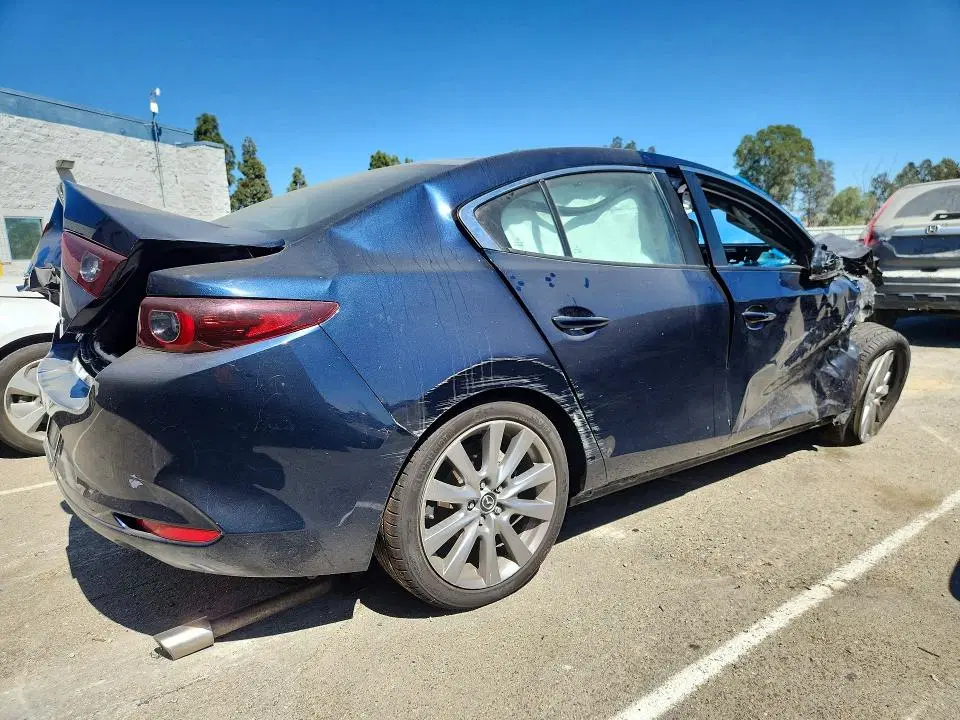 2023 Mazda 3 VIN 3MZBPACM1PM354428 фото 3