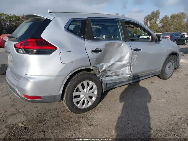 2017 Nissan ROGUE S VIN KNMAT2MT2HP554767 фото 4