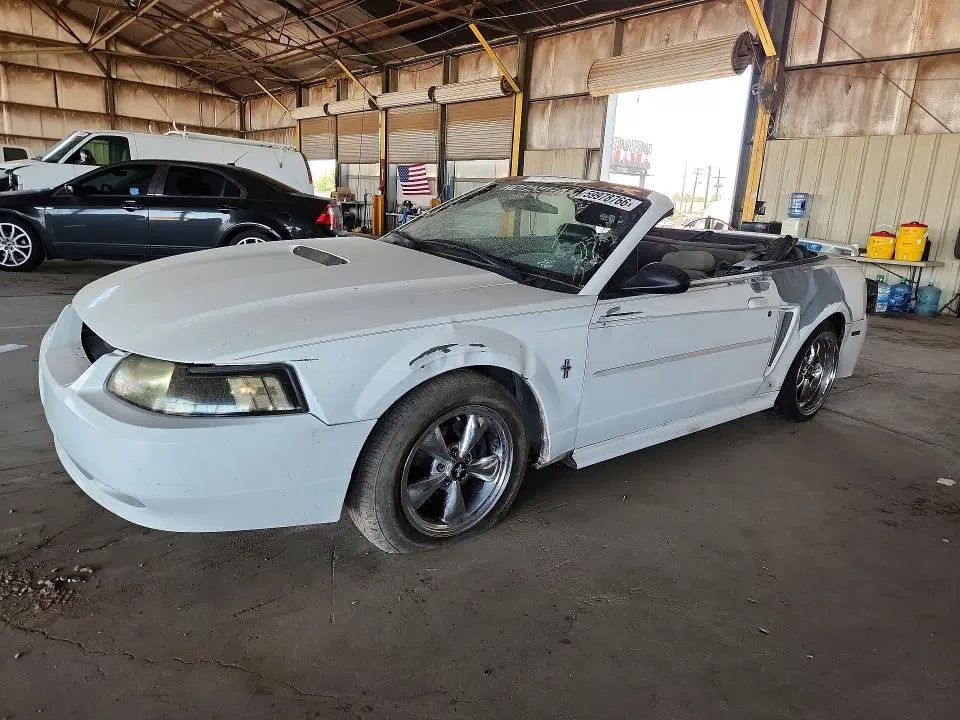 1FAFP4446YF239450 — 2000 Ford Mustang, REAR END, фото до ремонта