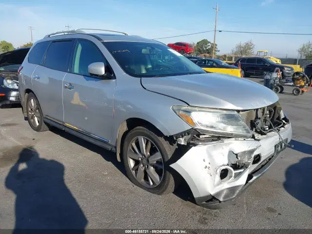 5N1AR2MM7EC685893 — 2014 Nissan Pathfinder PLATINUM, Front End, фото до ремонта