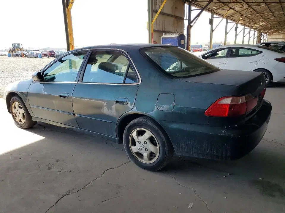 1999 HONDA ACCORD VIN 1HGCG5657XA044981 фото 2