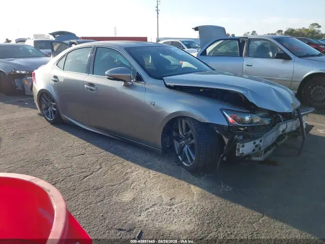 JTHBZ1D22J5032161 — 2018 Lexus IS 350, Front End, фото до ремонта