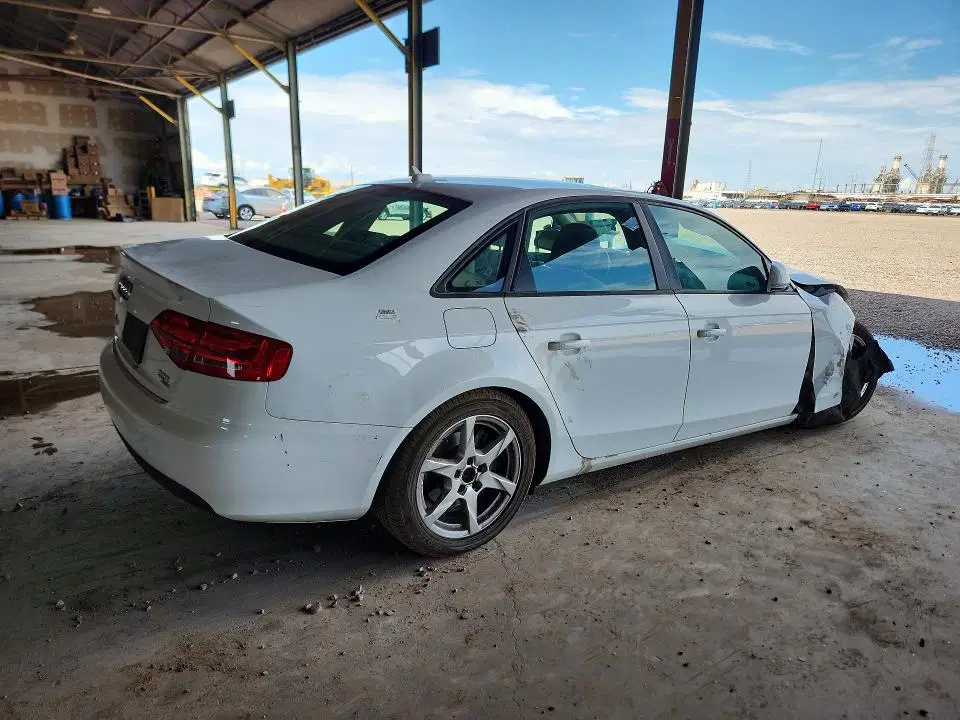 2009 AUDI A4 VIN WAULF78K29A135060 фото 3