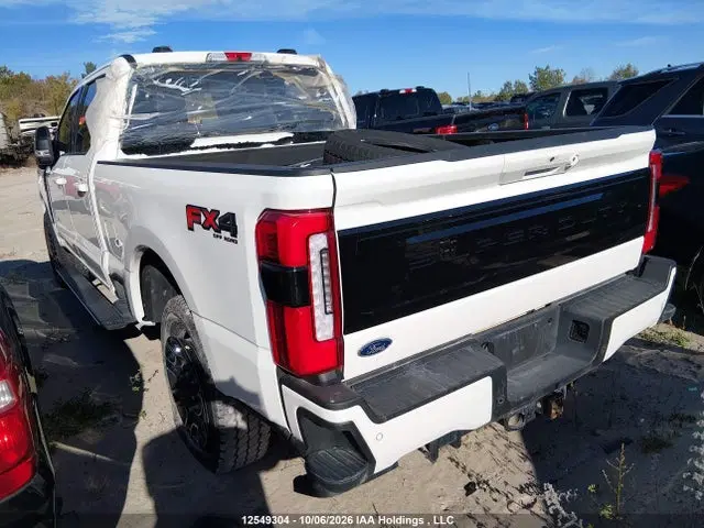 2025 Ford F-250 Platinum VIN 1FT8W2BTXSED12496 фото 3