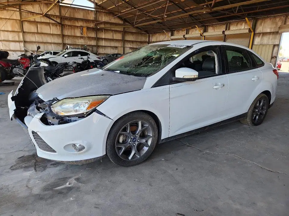 1FADP3F27DL363297 — 2013 Ford Focus, Боковая часть (Side), фото до ремонта