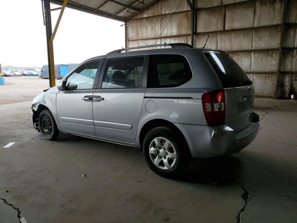 2010 KIA SEDONA VIN KNDMG4C37A6327519 фото 3