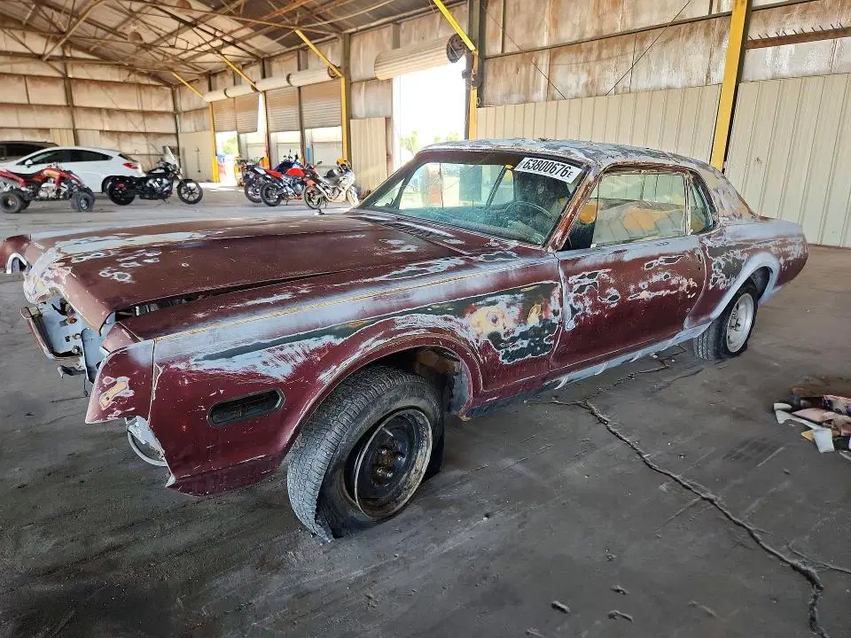 8R93J511777 — 1967 Mercury Cougar, ALL OVER, фото до ремонта