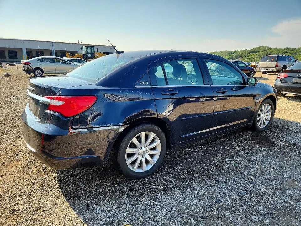 2012 CHRYSLER 200 VIN 1C3CCBBG6CN316685 фото 3