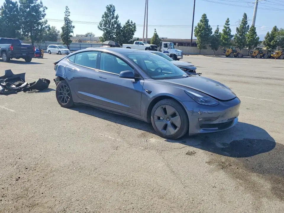 2023 Tesla MODEL 3 VIN 5YJ3E1EAXPF712081 фото 4