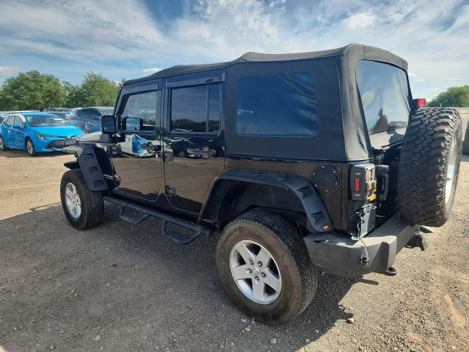 2011 JEEP WRANGLER UNLIMITED VIN 1J4HA6H18BL516201 фото 2
