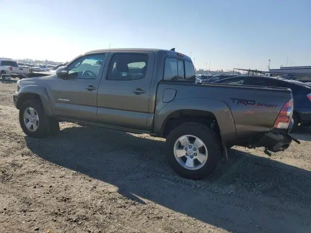 2015 Toyota Tacoma VIN 3TMLU4EN1FM171729 фото 2
