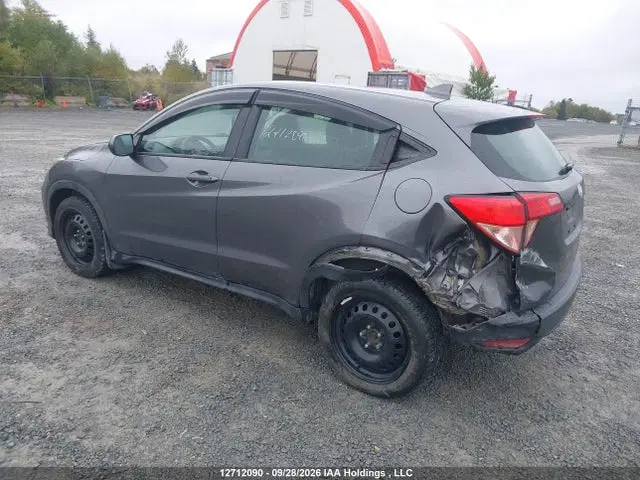 2018 Honda HR-V LX VIN 3CZRU6H3XJM106509 фото 3