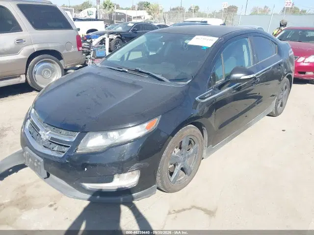 2014 Chevrolet Volt VIN 1G1RE6E42EU159487 фото 2