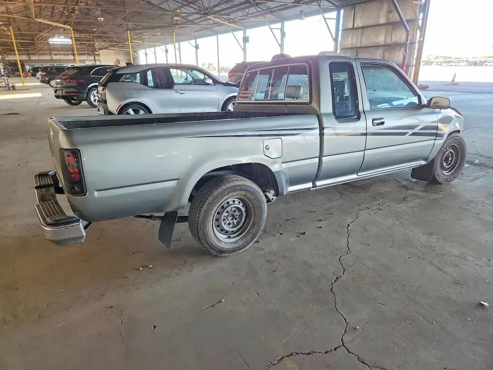 1995 TOYOTA PICKUP VIN JT4RN93PXS5116477 фото 3