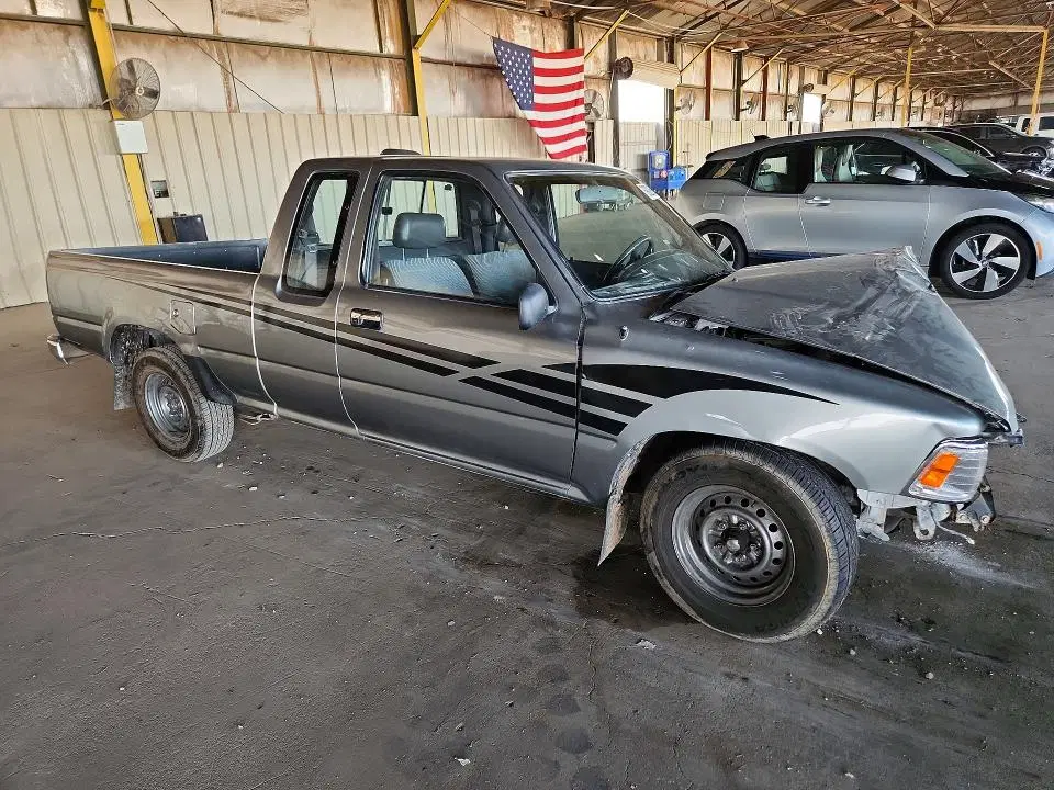 1995 TOYOTA PICKUP VIN JT4RN93PXS5116477 фото 4