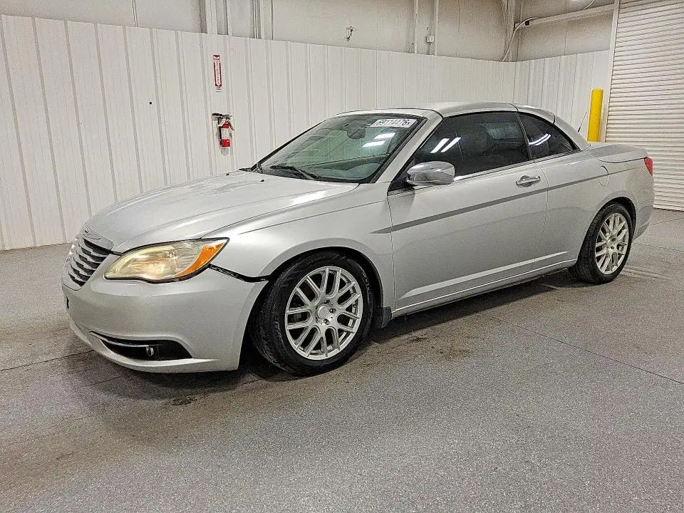 2011 CHRYSLER 200 VIN 1C3BC7EG9BN529360 фото 2