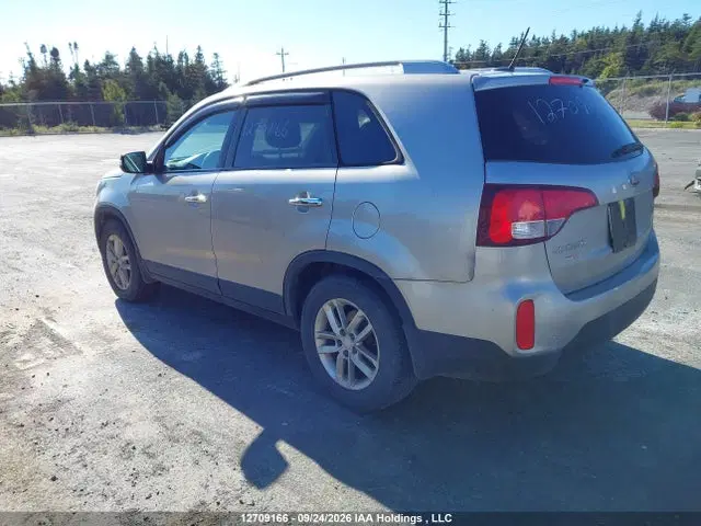 2014 KIA SORENTO LX VIN 5XYKT3A65EG485435 фото 3