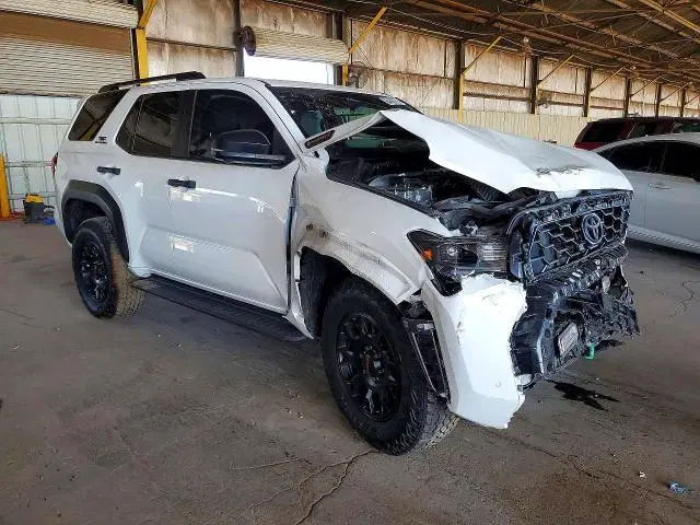 2025 TOYOTA 4RUNNER VIN JTEVB5BR8S5020975 фото 4