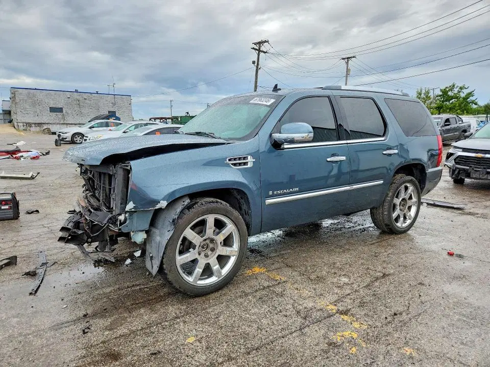1GYFK63858R182692 — 2008 Cadillac Escalade, Передняя часть, фото до ремонта