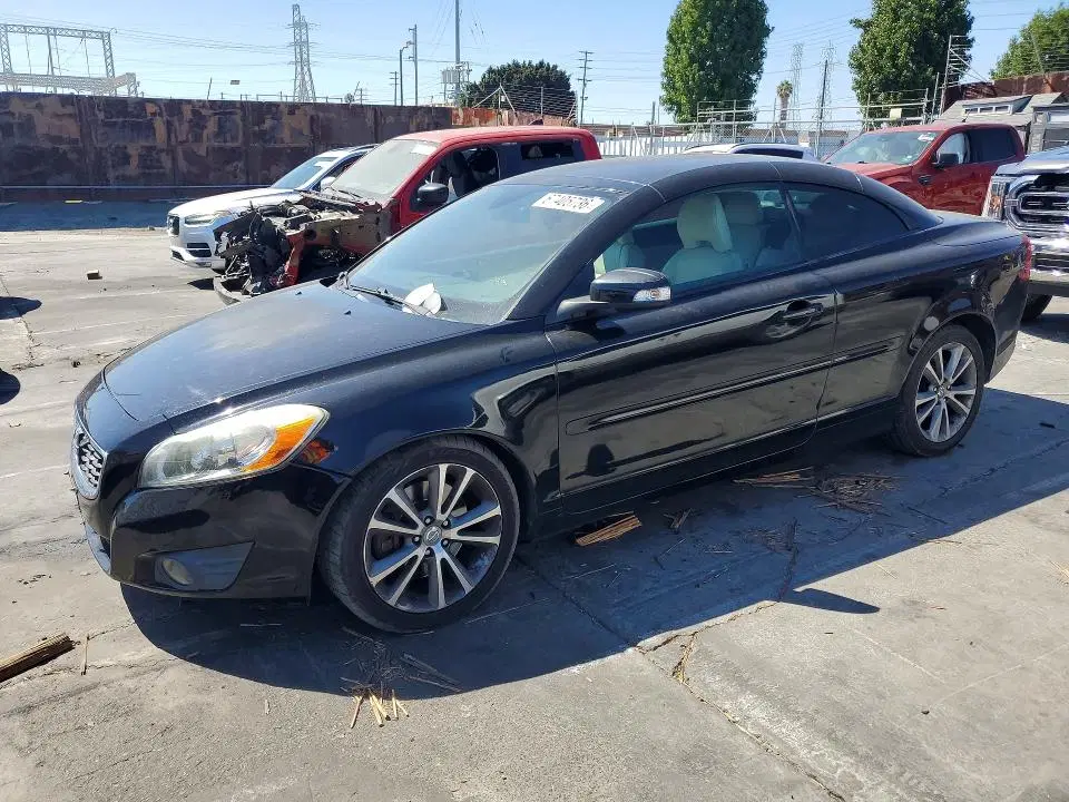 YV1672MC8CJ123740 — 2012 Volvo C70, NORMAL WEAR, фото до ремонта