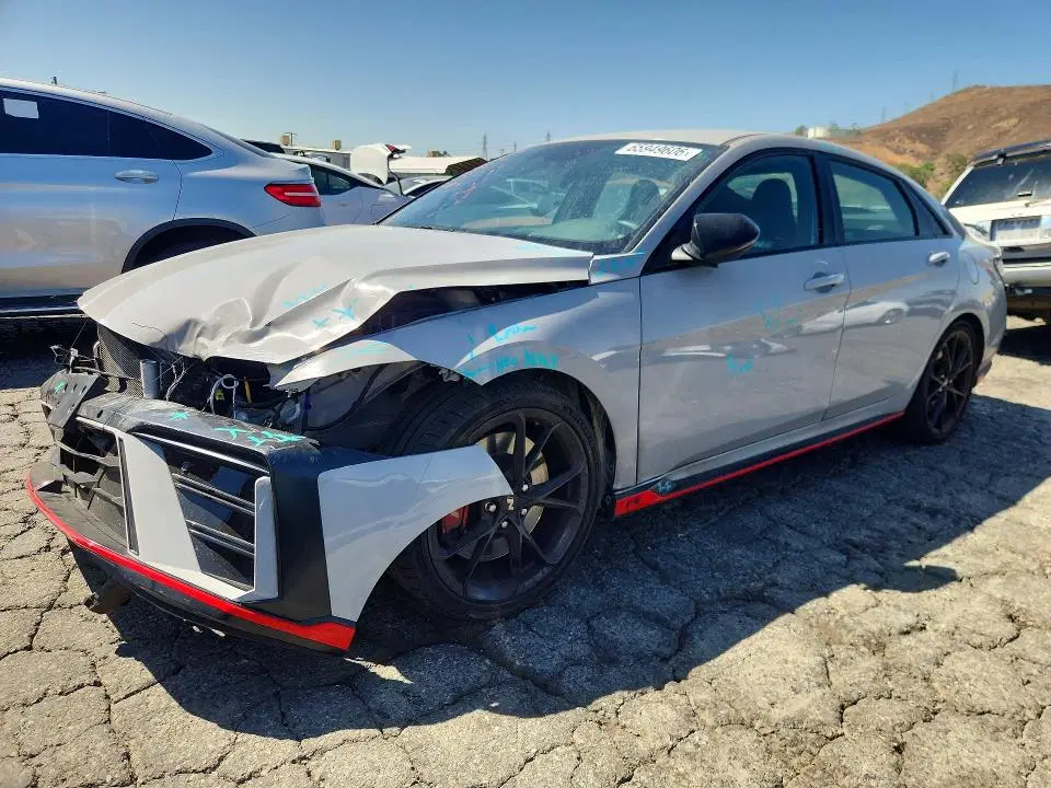 KMHLW4DK8SU028845 — 2025 Hyundai Elantra N, Front End, фото до ремонта