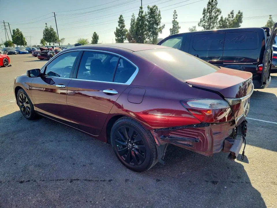 2015 Honda Accord VIN 1HGCR2F73FA014224 фото 2