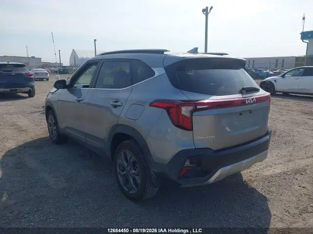 2024 KIA SELTOS S VIN KNDEUCAA9R7627075 фото 3