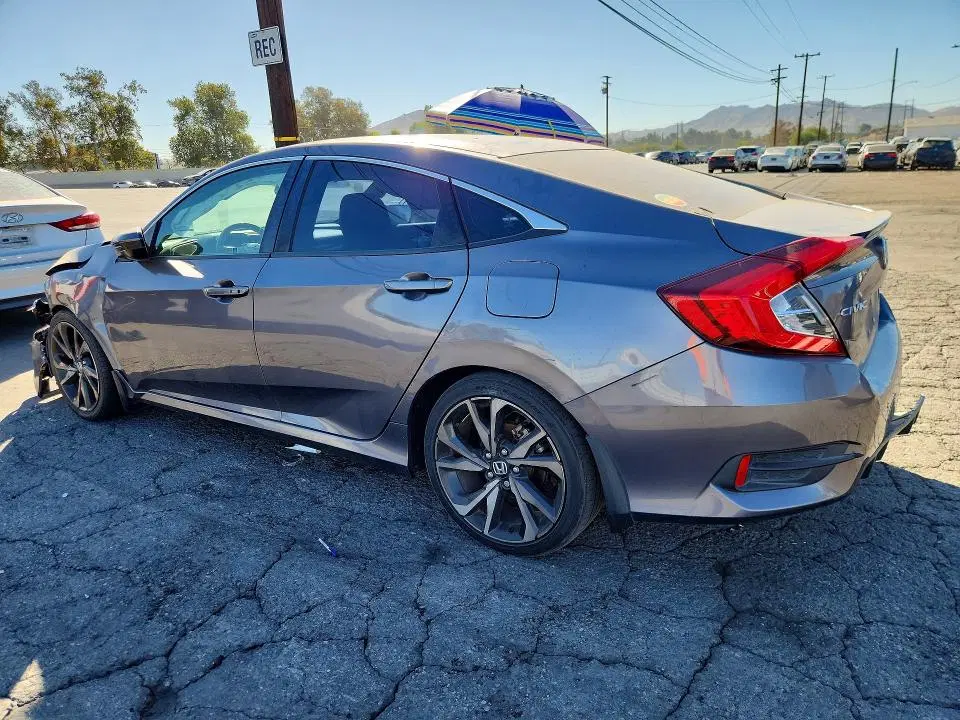 2020 Honda Civic VIN 2HGFC2F83LH541037 фото 2