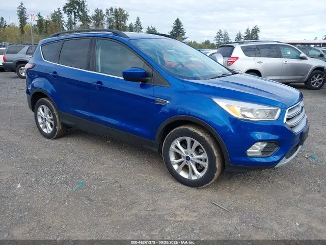 1FMCU9GD1JUD31156 — 2018 Ford Escape SE, Normal Wear & Tear, фото до ремонта