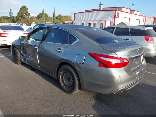 2016 Nissan Altima 2.5/2.5 S/2.5 Sl/2.5 Sr/2.5 Sv VIN 1N4AL3AP1GC232310 фото 3