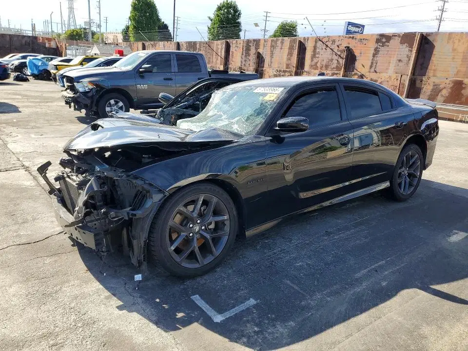 2C3CDXCT3MH652231 — 2021 Dodge Charger, Передняя часть, фото до ремонта