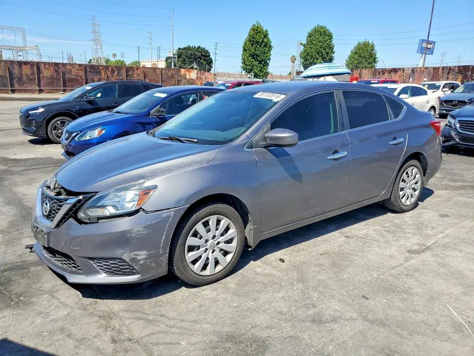 3N1AB7AP9HY258184 — 2017 Nissan Sentra, Передняя часть, фото до ремонта