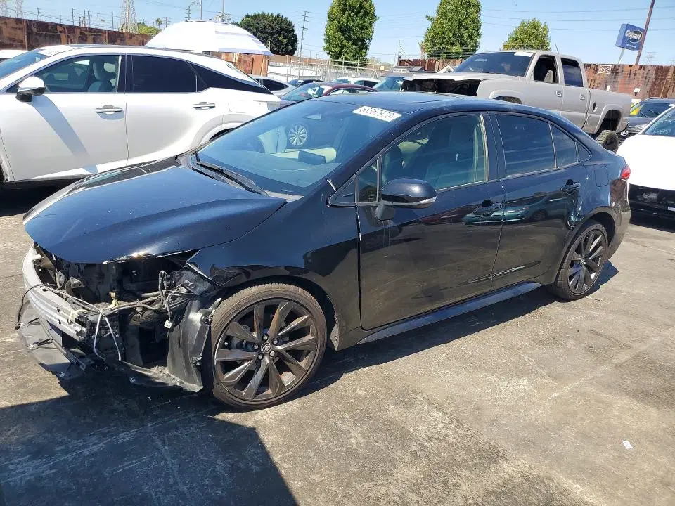 JTDP4MCE1RJ105686 — 2024 Toyota Corolla, Передняя часть, фото до ремонта
